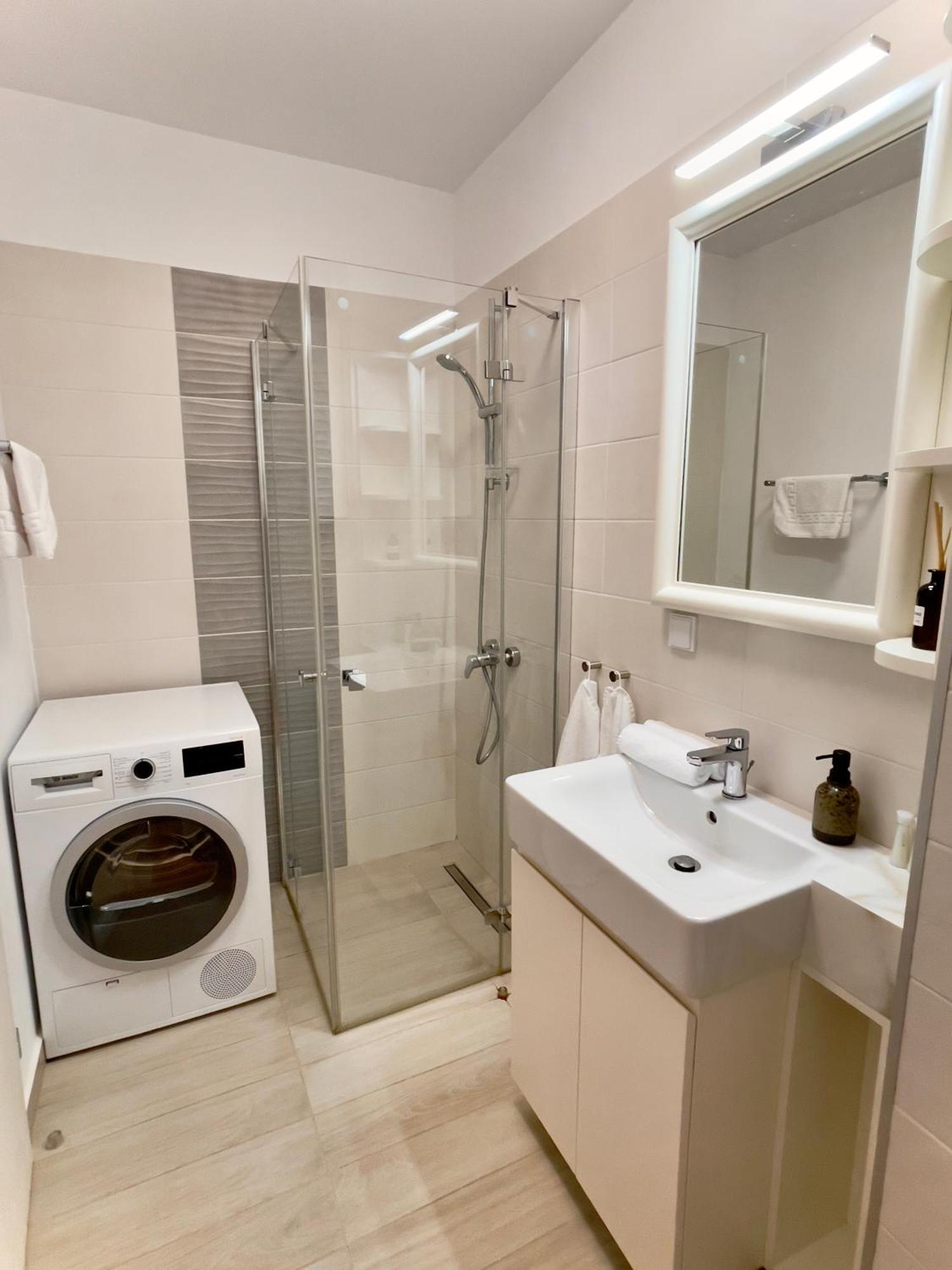 Piazza Vista - Granvia Park Apartment Bucureşti Exterior foto